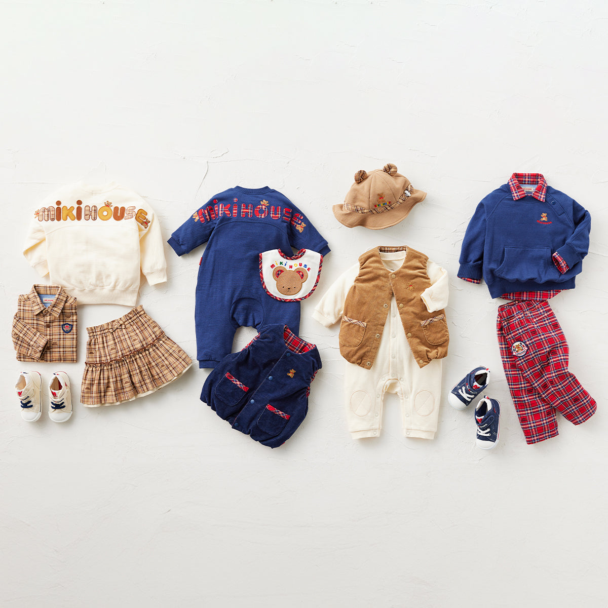 MIKI HOUSE Bear Back Logo Sweatshirt