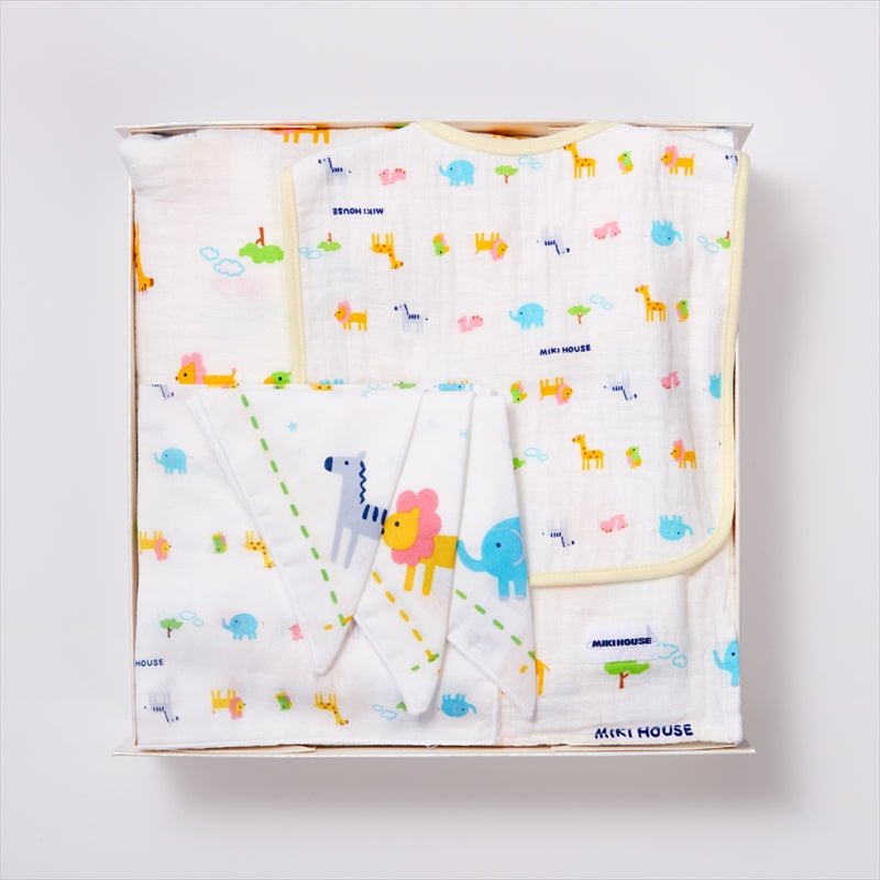 Gift Wrapping with a Message Card - MIKI HOUSE USA