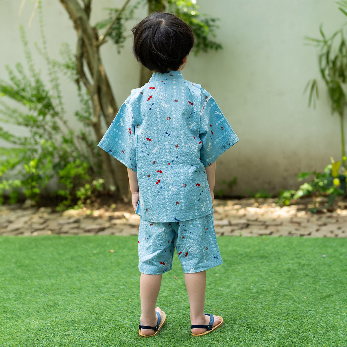 Two-piece Kimono Jinbei - Playing at the Waterside