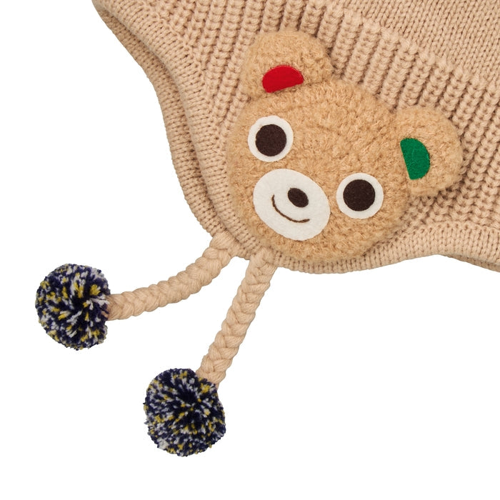 Pucchi & Usako’s Huggable Knit Hat