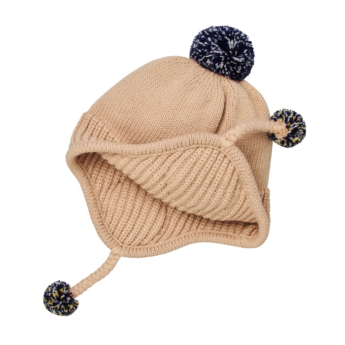Pucchi & Usako’s Huggable Knit Hat