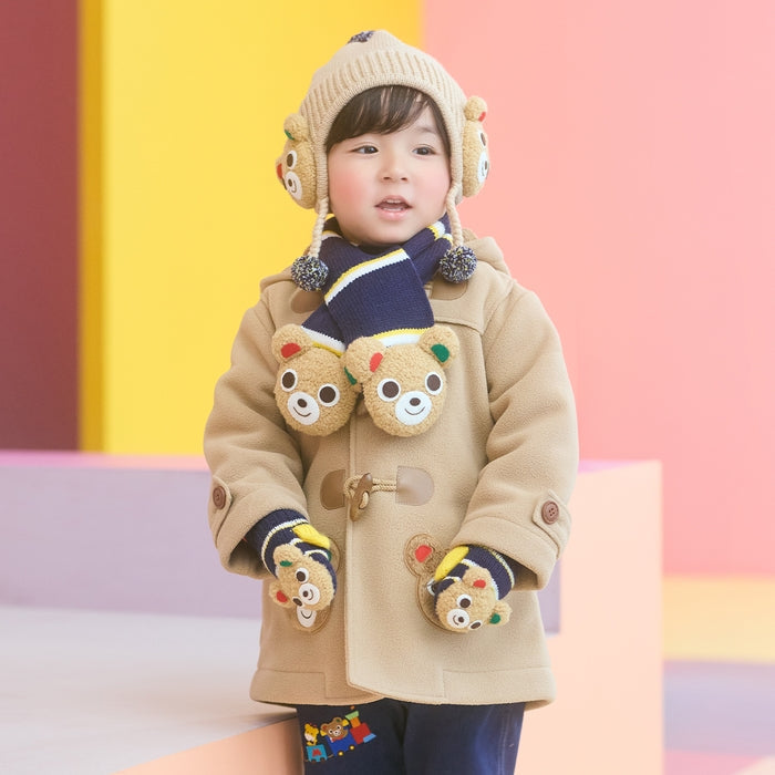 Pucchi & Usako’s Huggable Knit Hat