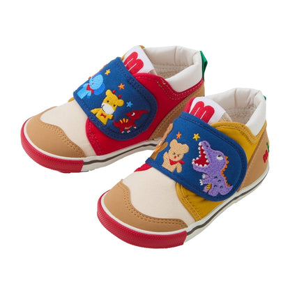 Pucchi’s Dino Park Second Shoes