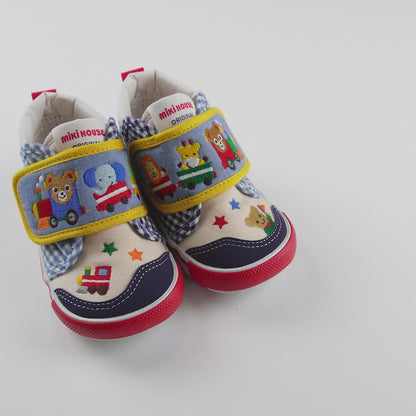 Mr. Pucchi’s Gingham Express Second Shoes